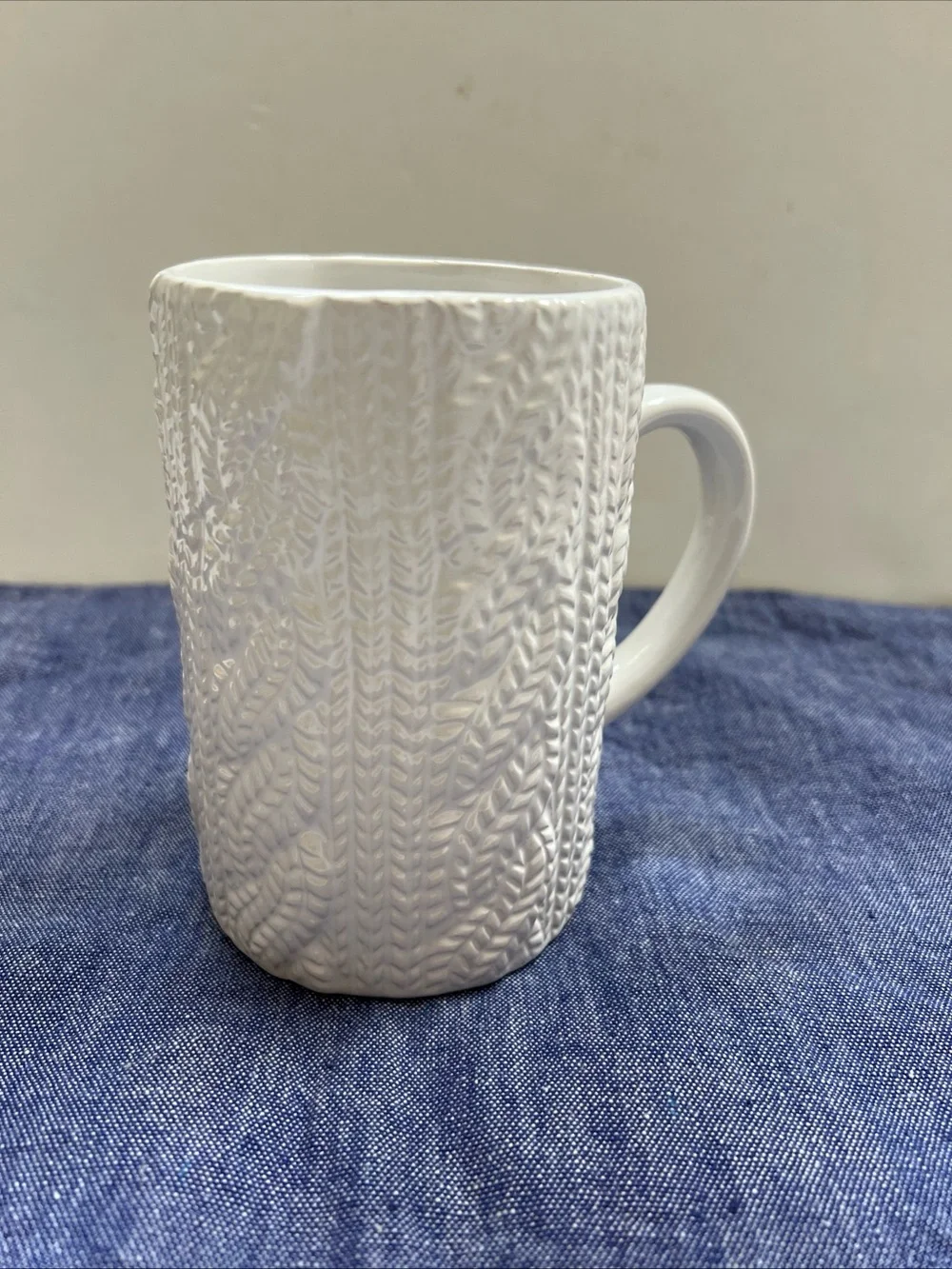 White Sweater Mug Saxon Chocolate Cozy Cup Knit Pattern Ceramic Coffee Tea Warm